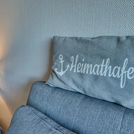 - Haus L, App 0l0112 *